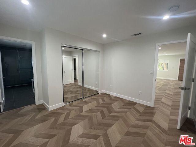 1282 1/2 S Highland Avenue, Los Angeles CA: https://media.crmls.org/mediaz/81ed849c-bd27-40aa-a6e9-c3f7e6a71a33.jpg