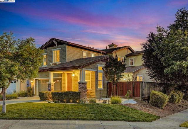 200 ARDEN CT, San Ramon CA: https://media.crmls.org/mediaz/81ee9af2-dc52-4873-a2cd-f079afb70a4d.jpg