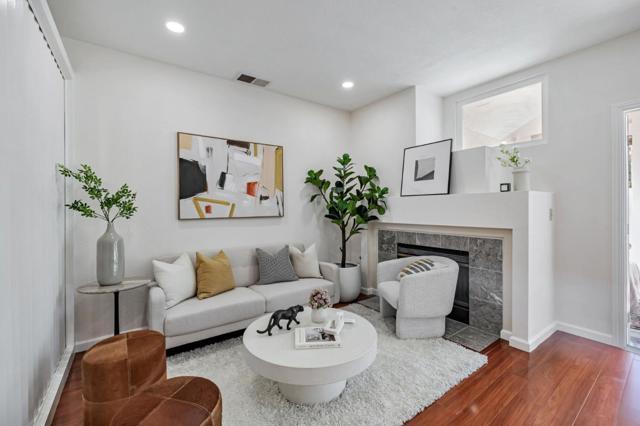 5220 Fairbanks, Fremont CA: https://media.crmls.org/mediaz/81ee9ed7-6edd-4860-9a4a-2b9d0e446a3e.jpg