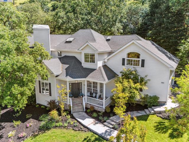 1617 Campesino Ct., Alamo CA: https://media.crmls.org/mediaz/81ef8d3c-45be-4a4a-9593-b11a4e719049.jpg