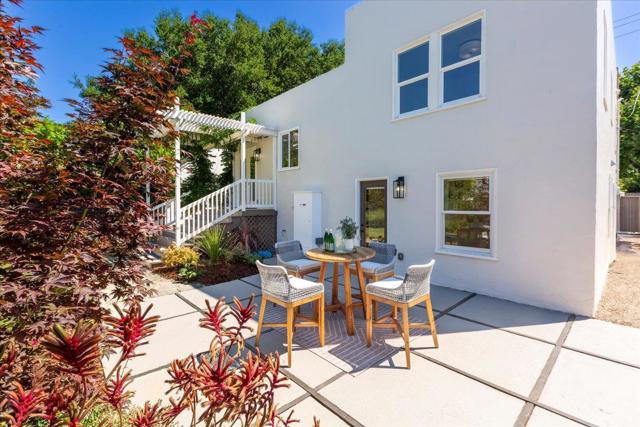1555 Alma Street, Palo Alto CA: https://media.crmls.org/mediaz/81efcedb-5732-430f-97db-b5b51171eacb.jpg