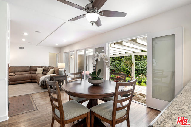 12954 Otsego Street, Sherman Oaks CA: https://media.crmls.org/mediaz/81f002fa-3680-4368-8f44-4c97e1769cf3.jpg