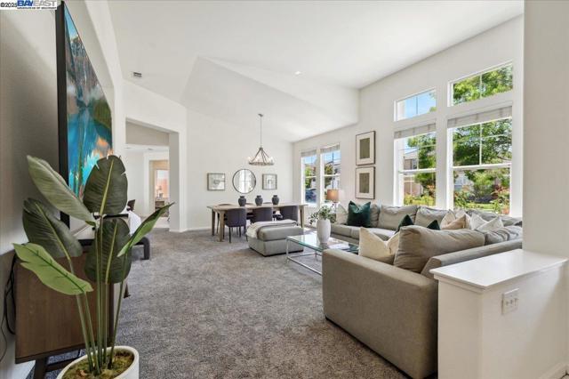 4946 Sequoia Ave, Dublin CA: https://media.crmls.org/mediaz/81f0d5ca-fcaf-42a0-90d5-daf501cde4fd.jpg