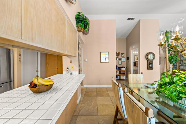 43870 Via Granada, Palm Desert CA: https://media.crmls.org/mediaz/81f31515-2b46-41af-a918-a1afecb84c05.jpg