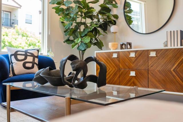 425 First Street, Los Altos CA: https://media.crmls.org/mediaz/81f4c502-c065-4f82-b6b0-2f219168d243.jpg