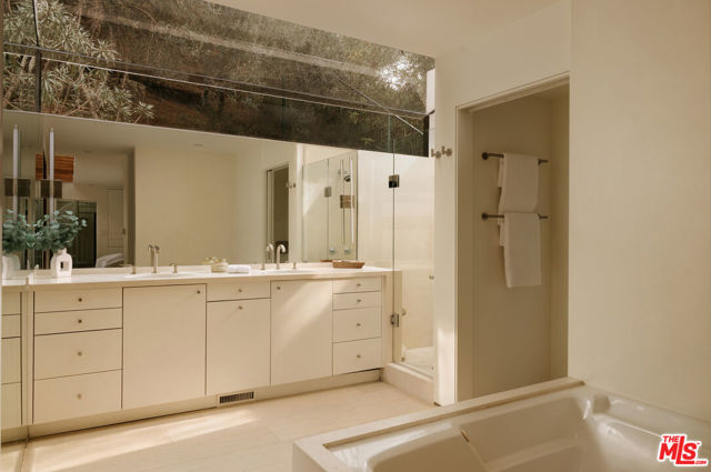 10443 Corfu Lane photo 14