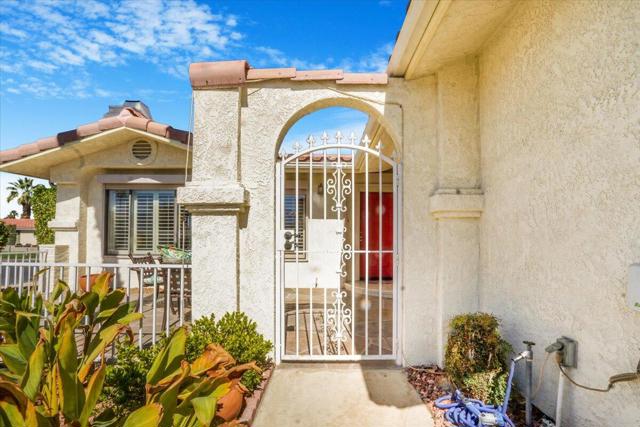 74276 Zircon E Circle, Palm Desert CA: https://media.crmls.org/mediaz/81f67916-4ddb-4f6f-9a91-950836fe9787.jpg