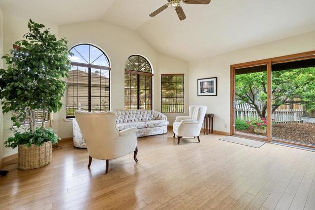 105 Louise Circle, Hollister CA: https://media.crmls.org/mediaz/81f69ab8-d472-4b00-9b3b-c11644fdeb0c.jpg