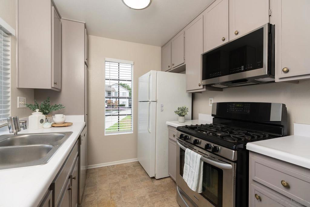 8550 Westmore Road - photo 10