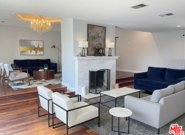 Drew Fenton | 911 TEAKWOOD Road Los Angeles CA | MLS: 7347520