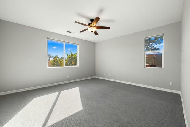 Image 21 of 47 For 79899 Swansea Avenue
