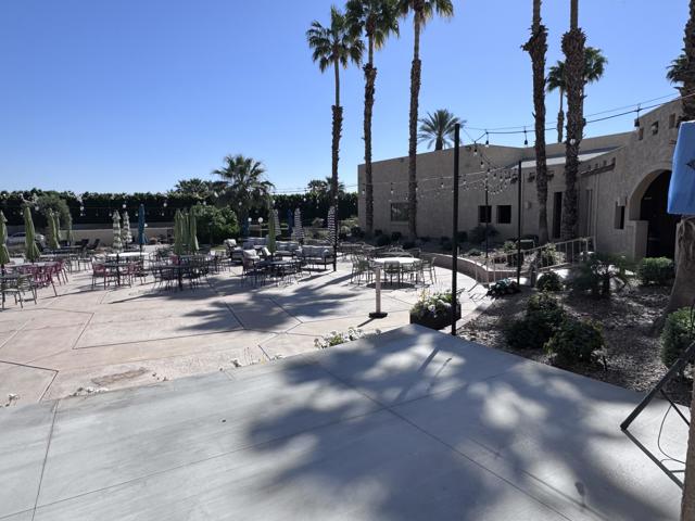 81620 Avenue 49, Indio CA: https://media.crmls.org/mediaz/81f8eb7b-2da9-4825-89b0-69bc08f0bc5b.jpg