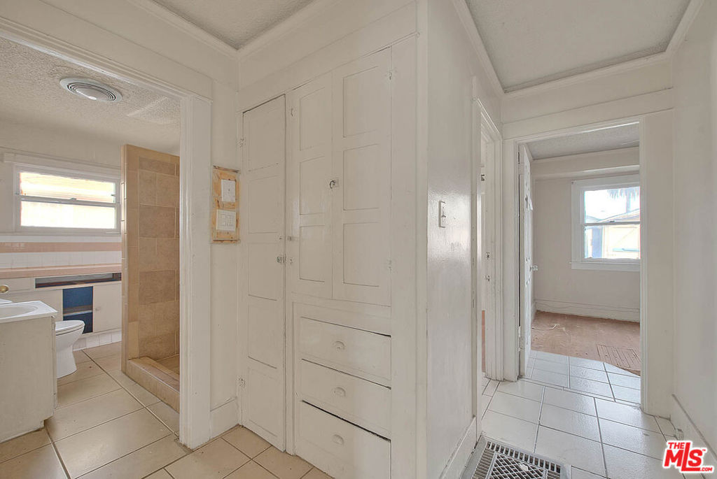 MLS #25625507 image #5