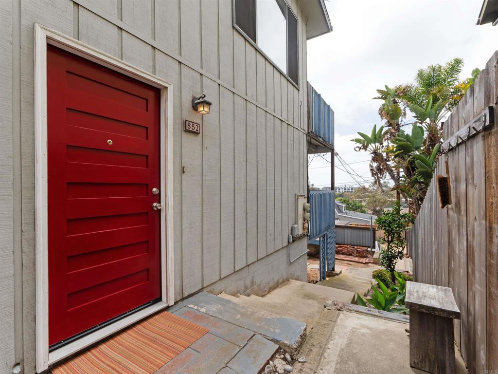 852 Dewitt Avenue - photo 9