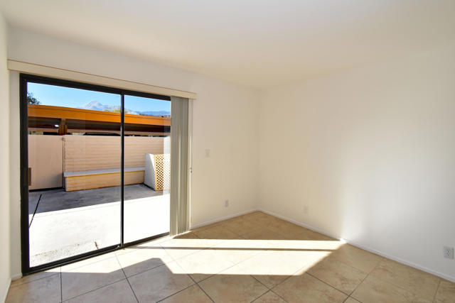 2217 Los Patos Drive, Palm Springs CA: https://media.crmls.org/mediaz/81fb7527-f0ba-4ba4-b2bf-eeb7a80cc742.jpg