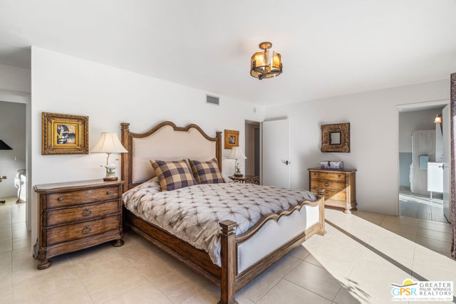 805 E El Cid, Palm Springs, CA 92262