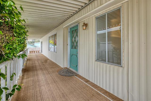 2395 Delaware Avenue, Santa Cruz CA: https://media.crmls.org/mediaz/81fca72a-c245-4e74-b5e4-5262817e67da.jpg