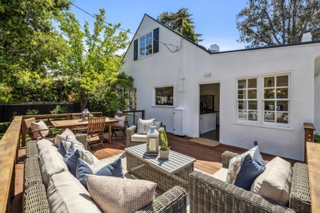 1476 Highway Road, Burlingame CA: https://media.crmls.org/mediaz/81fd06be-65c6-4435-a5db-5a0219b4a257.jpg