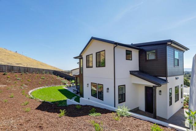 231 Cavalo Court, Fremont CA: https://media.crmls.org/mediaz/81fdde8d-ec81-49a1-bfe4-a6f5e6fb2945.jpg