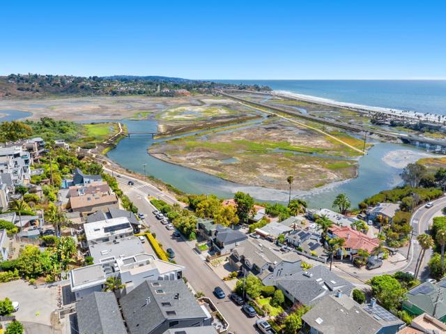 Detail Gallery Image 45 of 45 For 2542 Manchester Ave, Cardiff By The Sea,  CA 92007 - 3 Beds | 3/1 Baths