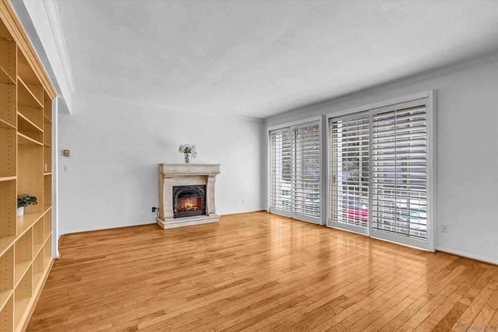 2410 Albatross St - photo 11