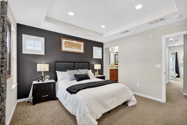 25943 Dollar St, Hayward CA: https://media.crmls.org/mediaz/81ff7c6d-ec1d-47d2-b889-7b632a3e7147.jpg