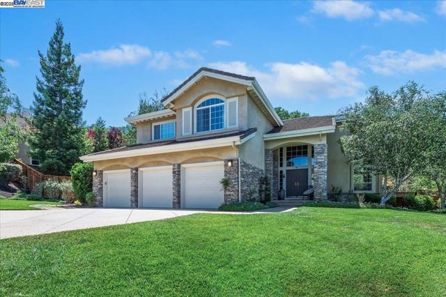 3761 SMALLWOOD COURT, Pleasanton CA: https://media.crmls.org/mediaz/8200aa66-acdc-4f08-9bb9-898652ae8bc6.jpg