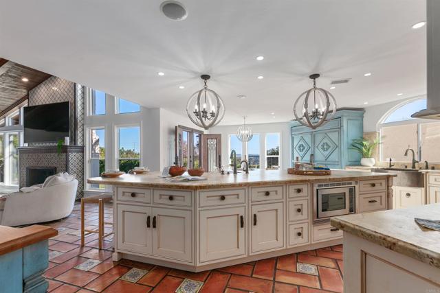 Image 51 of 65 For 6817 Vianda Ct Court