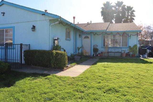 1822 Tustin Drive, San Jose CA: https://media.crmls.org/mediaz/82027905-4958-4a8a-b790-0ae134e7b47f.jpg
