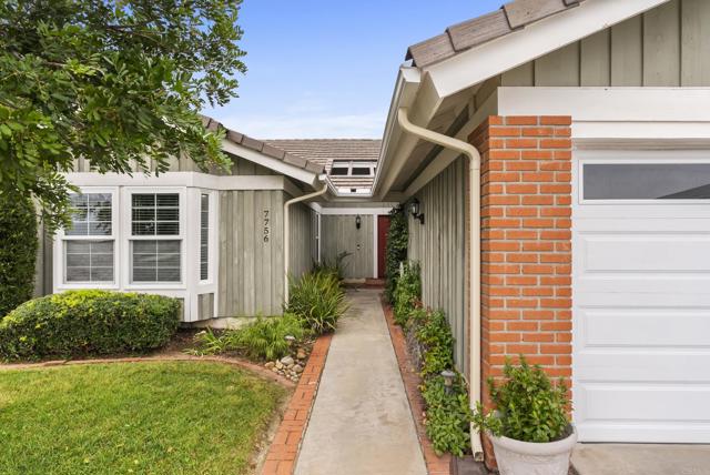 Detail Gallery Image 5 of 36 For 7756 Flanders Dr, San Diego,  CA 92126 - 3 Beds | 2 Baths