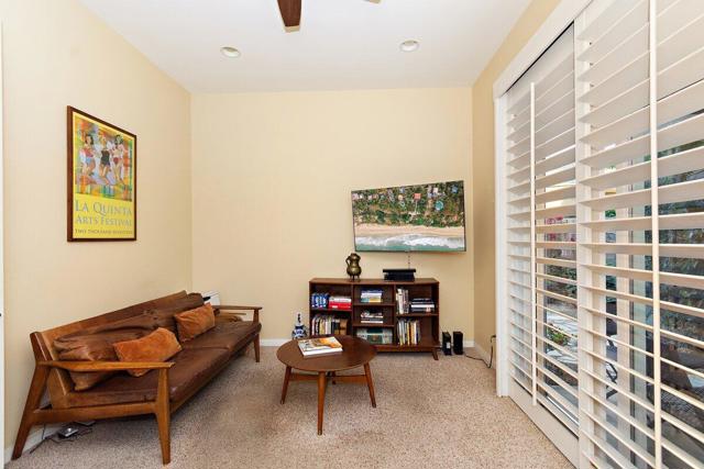81196 Victoria Lane, La Quinta CA: https://media.crmls.org/mediaz/82037d31-3fb1-41f4-b582-d62f79fbf1fc.jpg