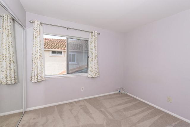 4515 Sculpture Court, Oceanside CA: https://media.crmls.org/mediaz/82053647-3303-4830-abad-92a0c2aeae32.jpg