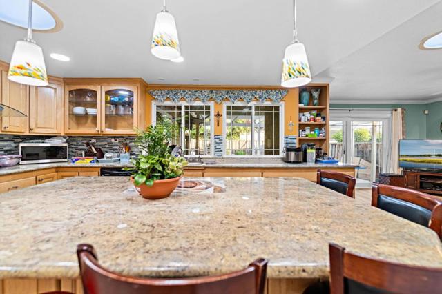 3328 Arqueado Drive, San Jose CA: https://media.crmls.org/mediaz/82057ba9-71e5-448e-907f-a4e66518d60b.jpg