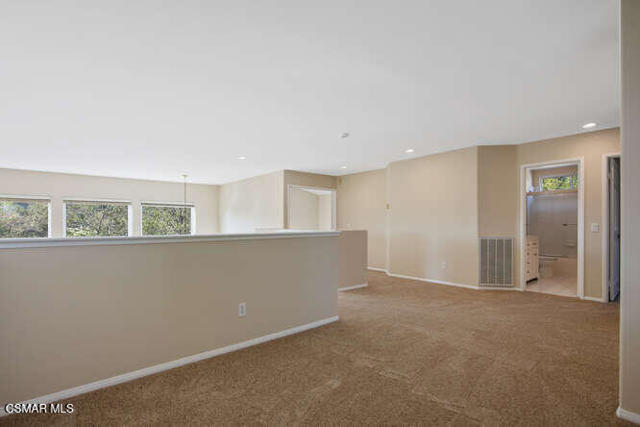 1636 Meadowglen Court, Newbury Park CA: https://media.crmls.org/mediaz/8205c21f-31b8-4d98-91d2-924bc43b7e1d.jpg