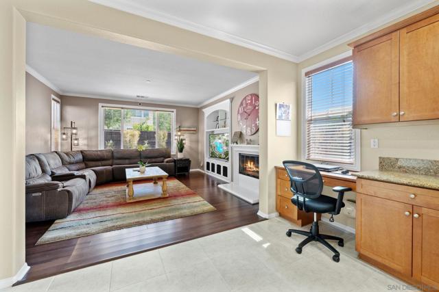 2954 Rangpur Court, Escondido CA: https://media.crmls.org/mediaz/8206a092-81e7-4303-b078-60c1965ecf06.jpg