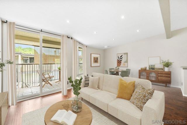 2402 Altisma Way, Carlsbad CA: https://media.crmls.org/mediaz/8206f1e9-8121-41bf-b25c-a3f3406b026a.jpg