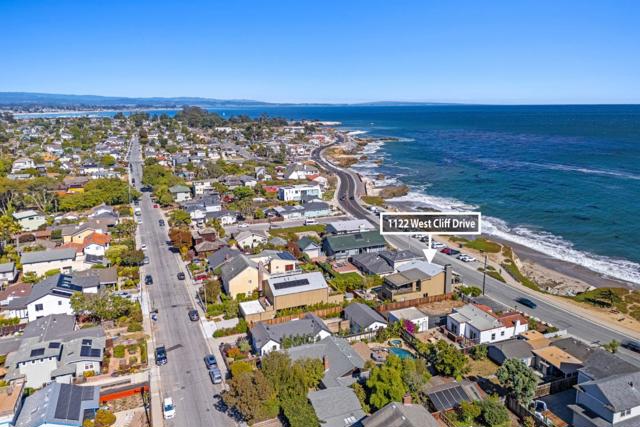 1122 W Cliff Drive, Santa Cruz CA: https://media.crmls.org/mediaz/82070027-3030-490a-846f-51959f189c89.jpg