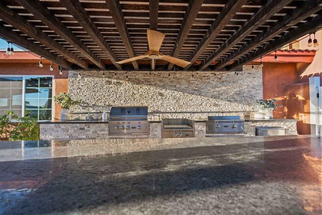 10009 Anoel Court, Spring Valley CA: https://media.crmls.org/mediaz/8207ae45-0dab-4bf9-97e3-ed59324605a2.jpg