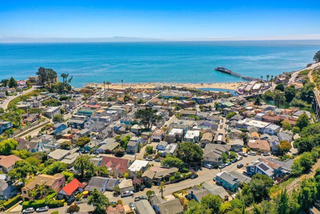 Image 47 of 51 For 4250 Opal Cliff Drive