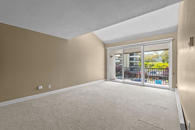 1550 Frontera Way, Millbrae CA: https://media.crmls.org/mediaz/8208b451-76cd-4c21-9624-e66b03e321a7.jpg
