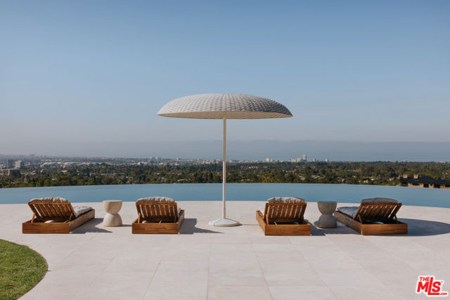 Drew Fenton | 684 Firth Avenue Los Angeles CA | MLS: 7726795