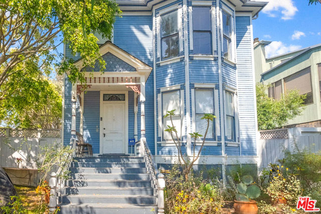 2601 2nd Street, Santa Monica, California 90405, ,Multi-Family,For Sale,2nd,25556913