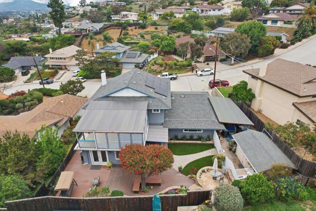8007 Wetherly St, La Mesa CA: https://media.crmls.org/mediaz/820b4cc2-a6b9-4259-87eb-449bb763ff9e.jpg