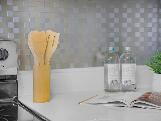 411 Park Avenue, San Jose CA: https://media.crmls.org/mediaz/820bb787-49f0-44ca-8ed0-18ff3c35aacd.jpg