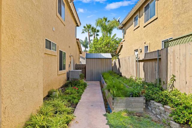 Detail Gallery Image 47 of 54 For 7004 Vista Olas, Carlsbad,  CA 92009 - 5 Beds | 3 Baths