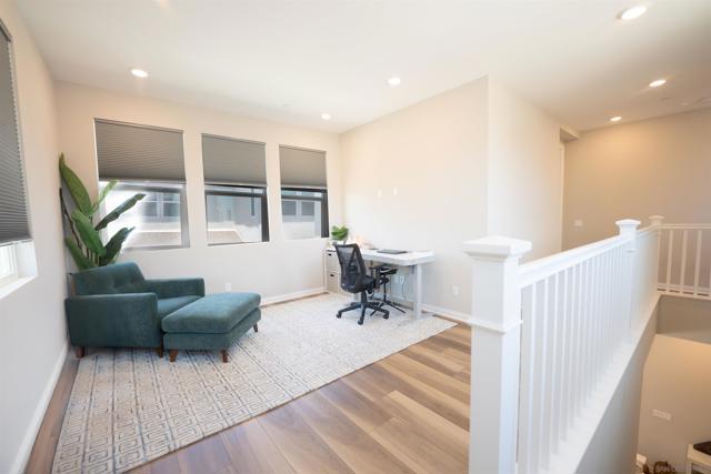 1777 Whitmore Loop, Chula Vista CA: https://media.crmls.org/mediaz/820caaa3-b84e-4e15-960c-4cd8e366c47e.jpg