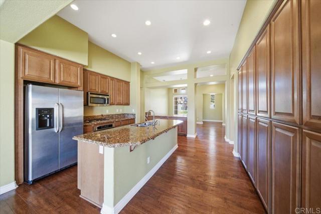 Detail Gallery Image 8 of 44 For 31855 Mccartney Dr, Winchester,  CA 92596 - 3 Beds | 2/1 Baths