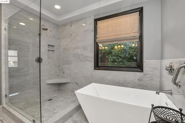1147 Saint Julien St, Brentwood CA: https://media.crmls.org/mediaz/820db1ae-bf8f-4813-9166-dfbfaa4db802.jpg