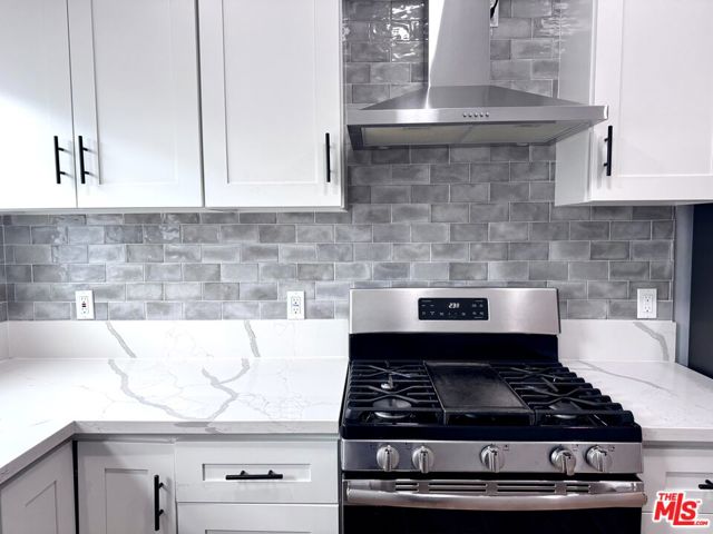 1151 E 15th Street, Long Beach CA: https://media.crmls.org/mediaz/820de563-11c4-4d28-896c-13c7f044a025.jpg