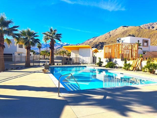 766 Obsidian Loop E E Loop, Palm Springs CA: https://media.crmls.org/mediaz/820e02a1-68b0-43df-aba7-924cc8a98461.jpg
